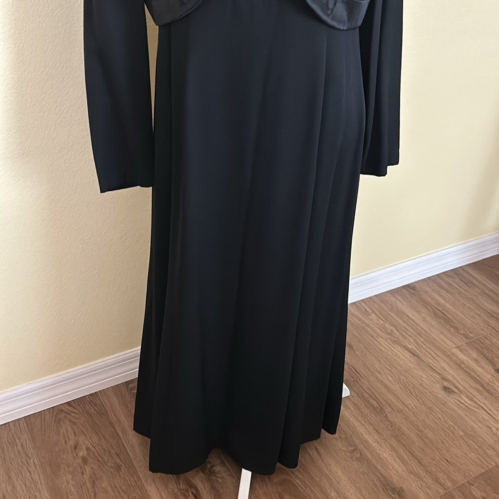 💥 Scarlett 2 Piece Evening dress- size 14M💥 - Picture 3 of 9